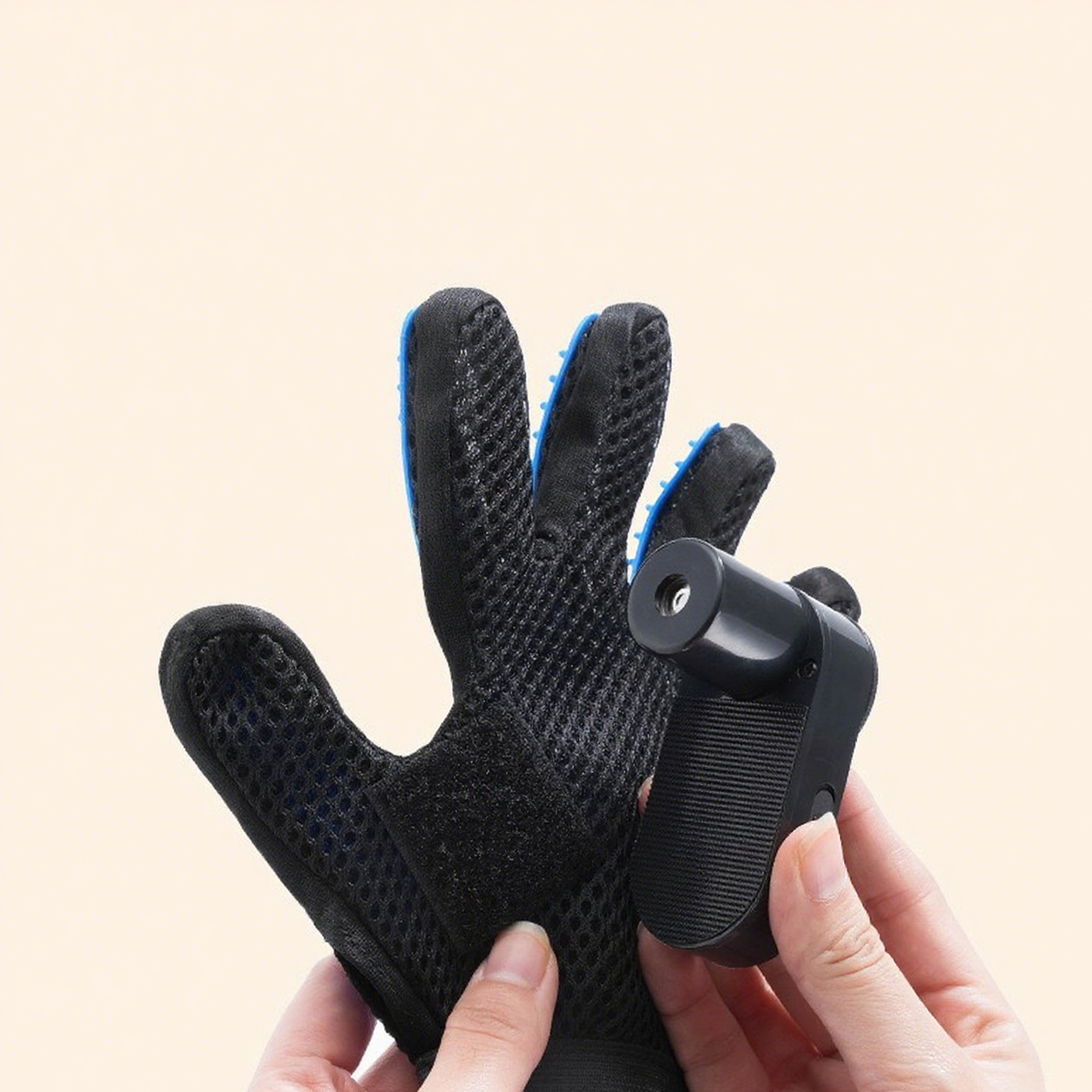 PuppyLuv Pet Grooming Spray Glove Hair Removal Massage Milou Lumi Dog Cat